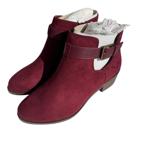 Market & Spruce Burgundy Ankle Boots - Picture 2 of 9